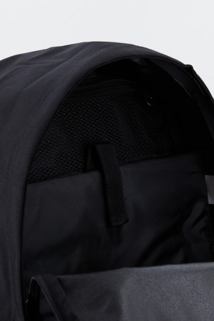 EASTPAK EK en color BLACK  (4)