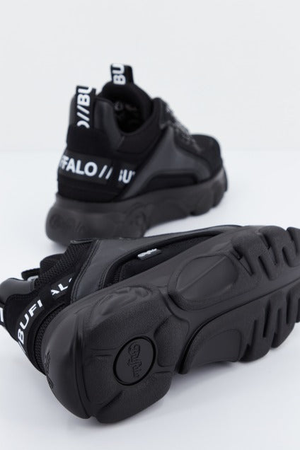 BUFFALO CLD CHAI VEGAN en color BLACK  (4)