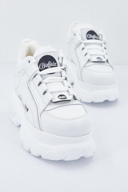 BUFFALO    en color WHITE  (2)