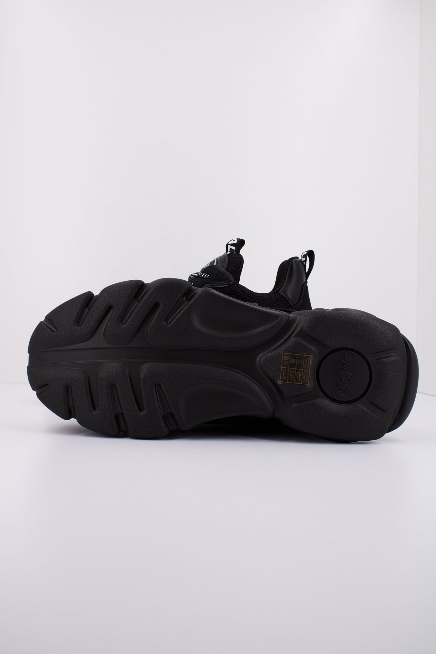 BUFFALO CLD CHAI BS en color BLACK  (5)