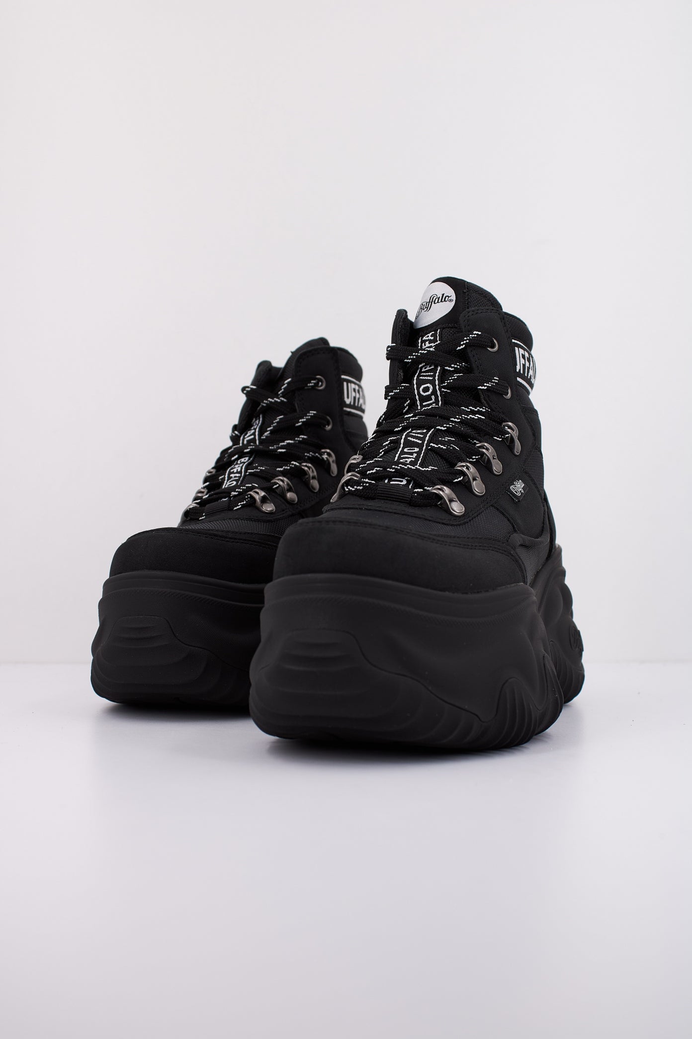 BUFFALO BLADER HIKING en color BLACK  (2)
