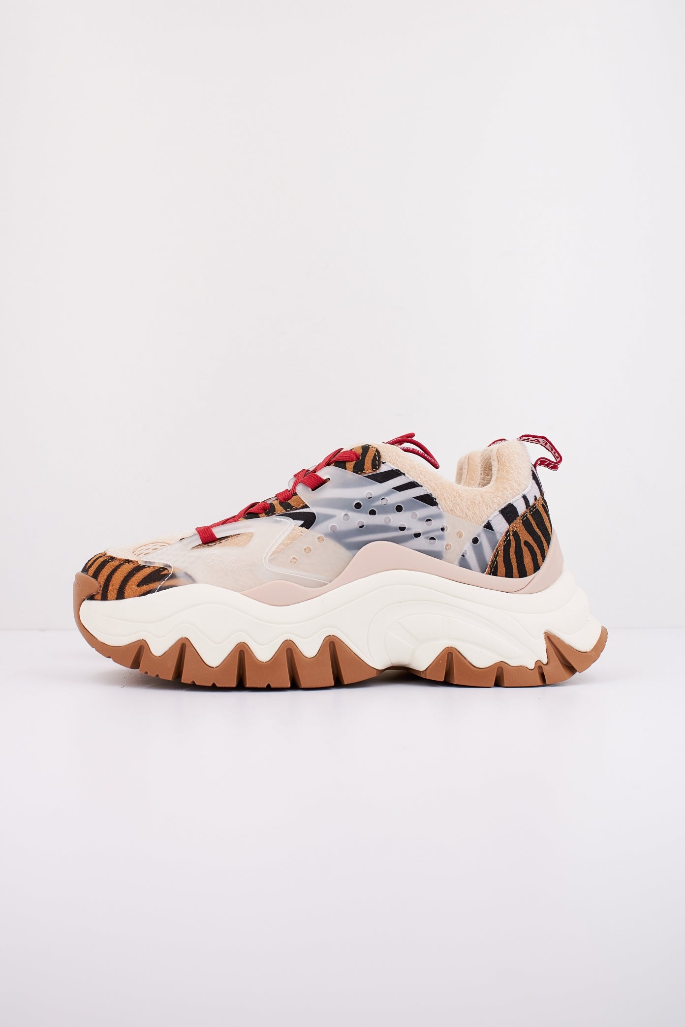 BUFFALO TRAIL ONE en color BRWNCRM  (1)