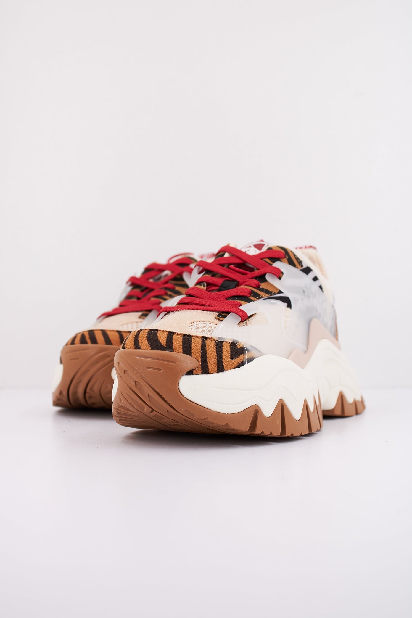 BUFFALO TRAIL ONE en color BRWNCRM  (2)