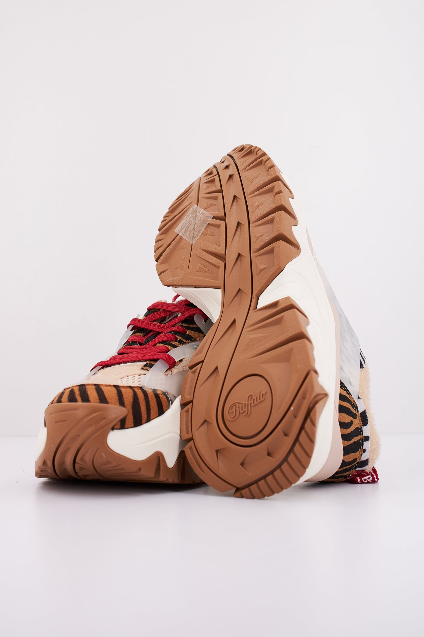 BUFFALO TRAIL ONE en color BRWNCRM  (5)