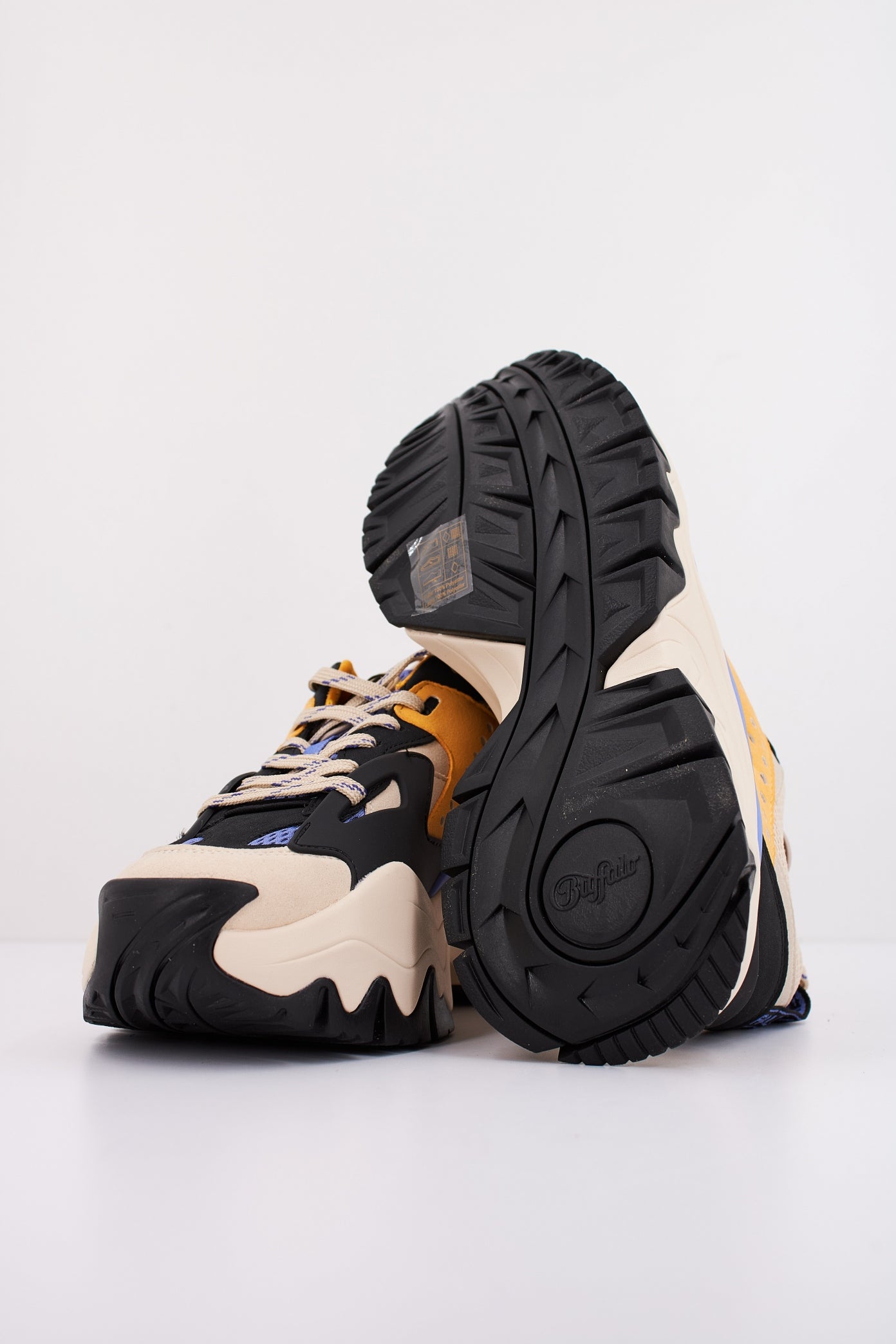 BUFFALO TRAIL ONE en color BLCKCRM  (5)