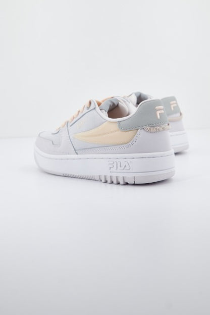FILA  FXVENTUNO KITE  WMN en color VLLCR  (3)