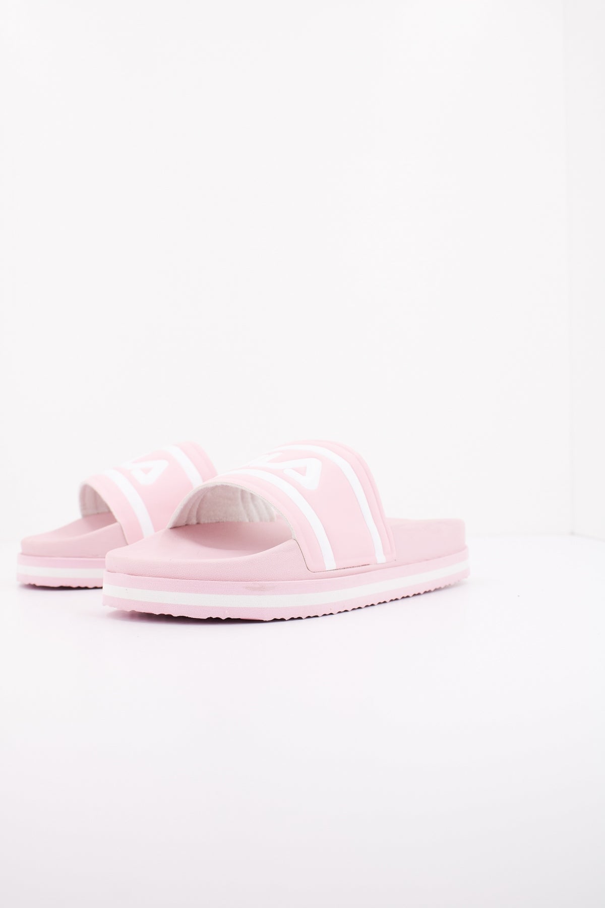 FILA MORR BAY ZEPPA WMN en color PNKNCTR  (2)