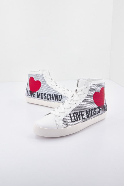 LOVE MOSCHINO SNEAKERD.CASSE en color B  (2)