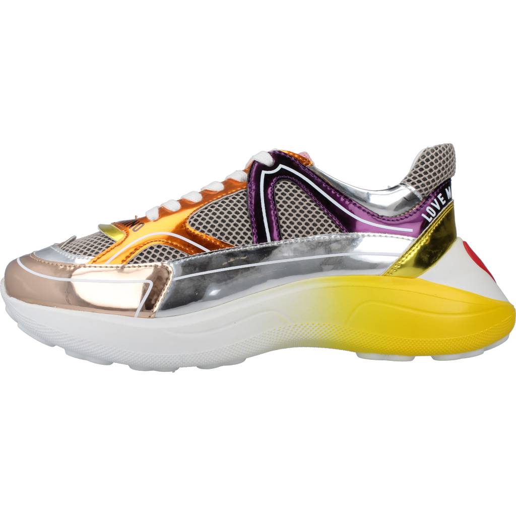 LOVE MOSCHINO SNEAKERD RUNNING en color C  (2)