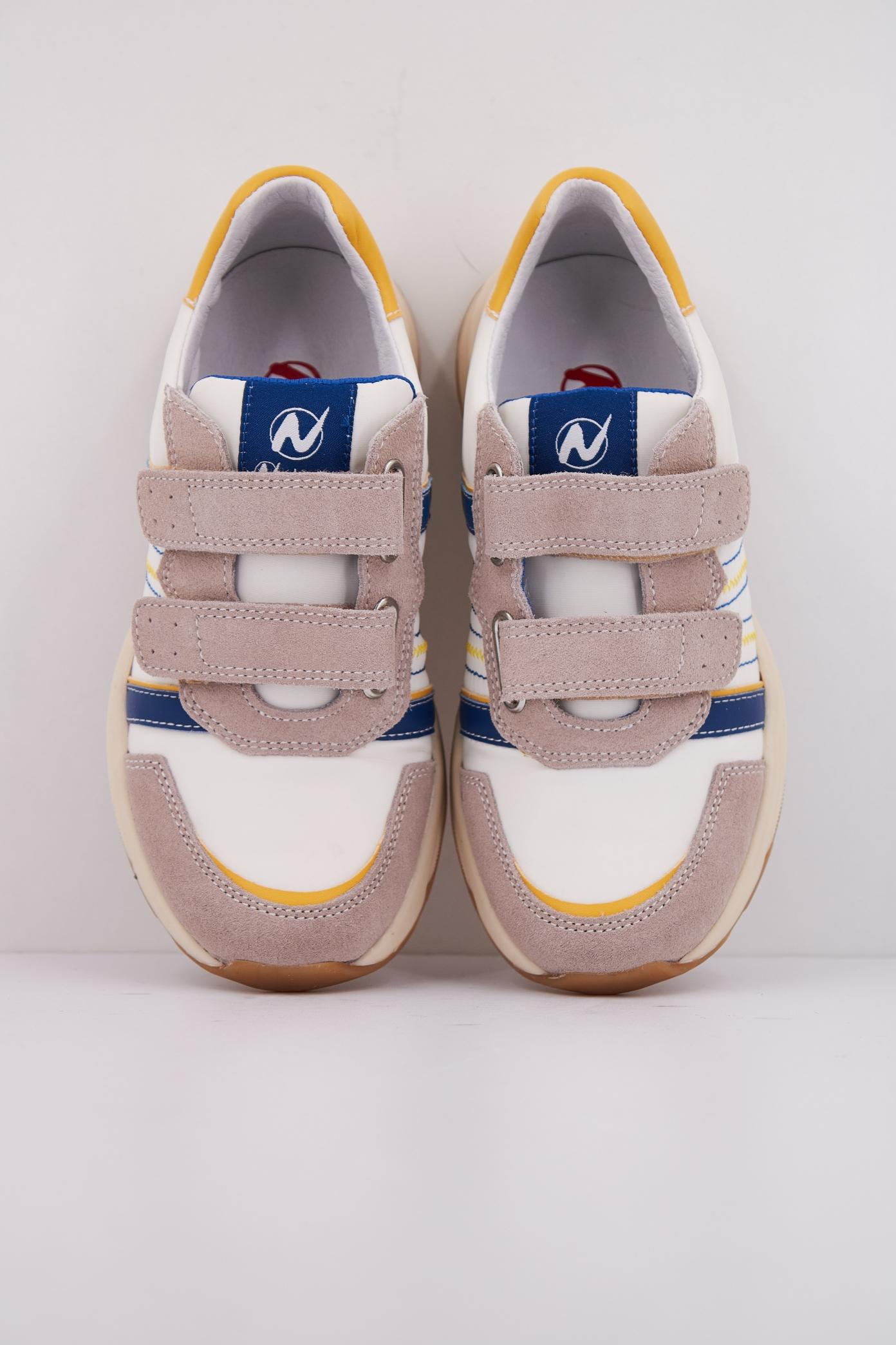 NATURINO EVON  VL. en color BEIGE  (3)