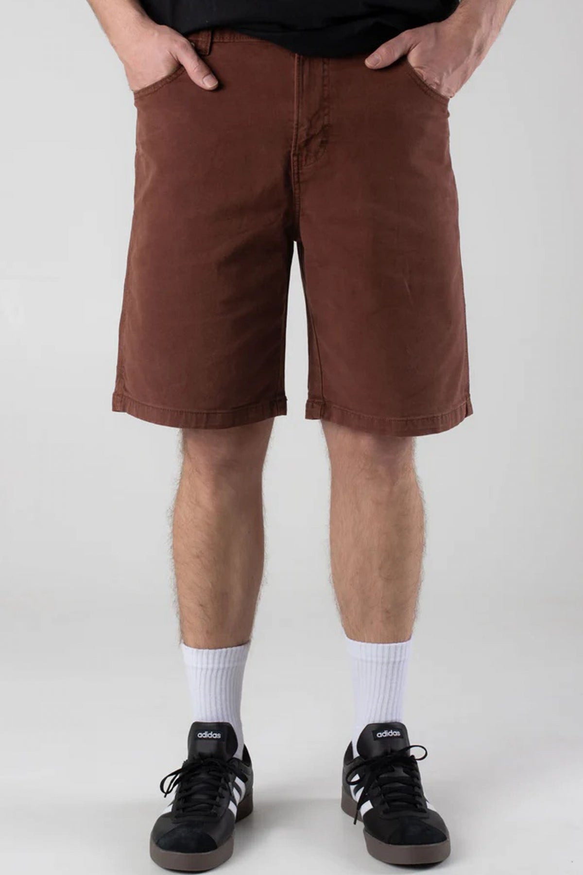 DICKIES RIVER RANCH WORK SHO en color K  (1)