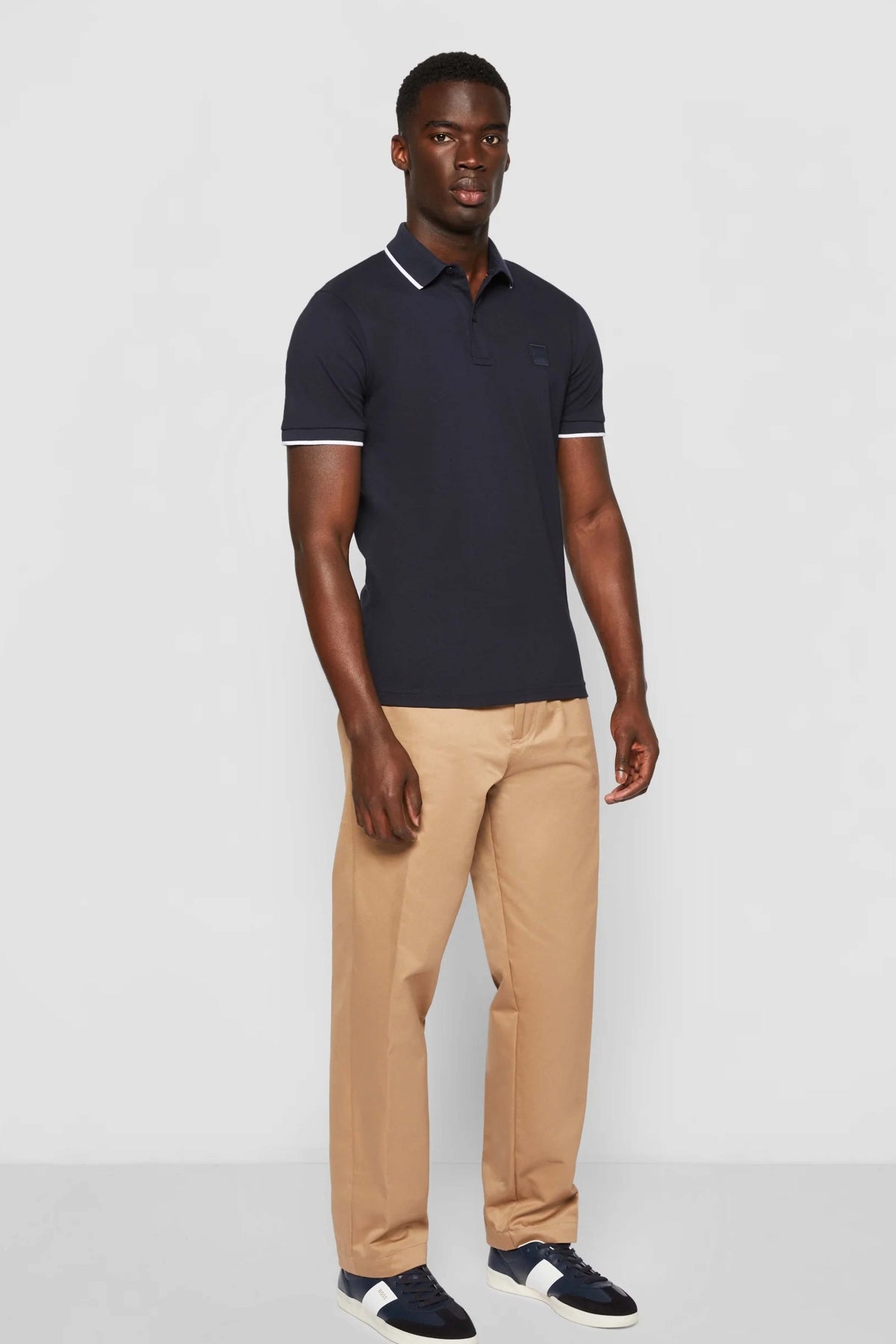 HUGO BOSS  PASSERTIP  en color   (1)