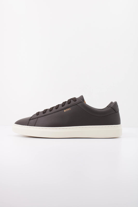BOSS KIERAN TENN ALGR en color   (1)