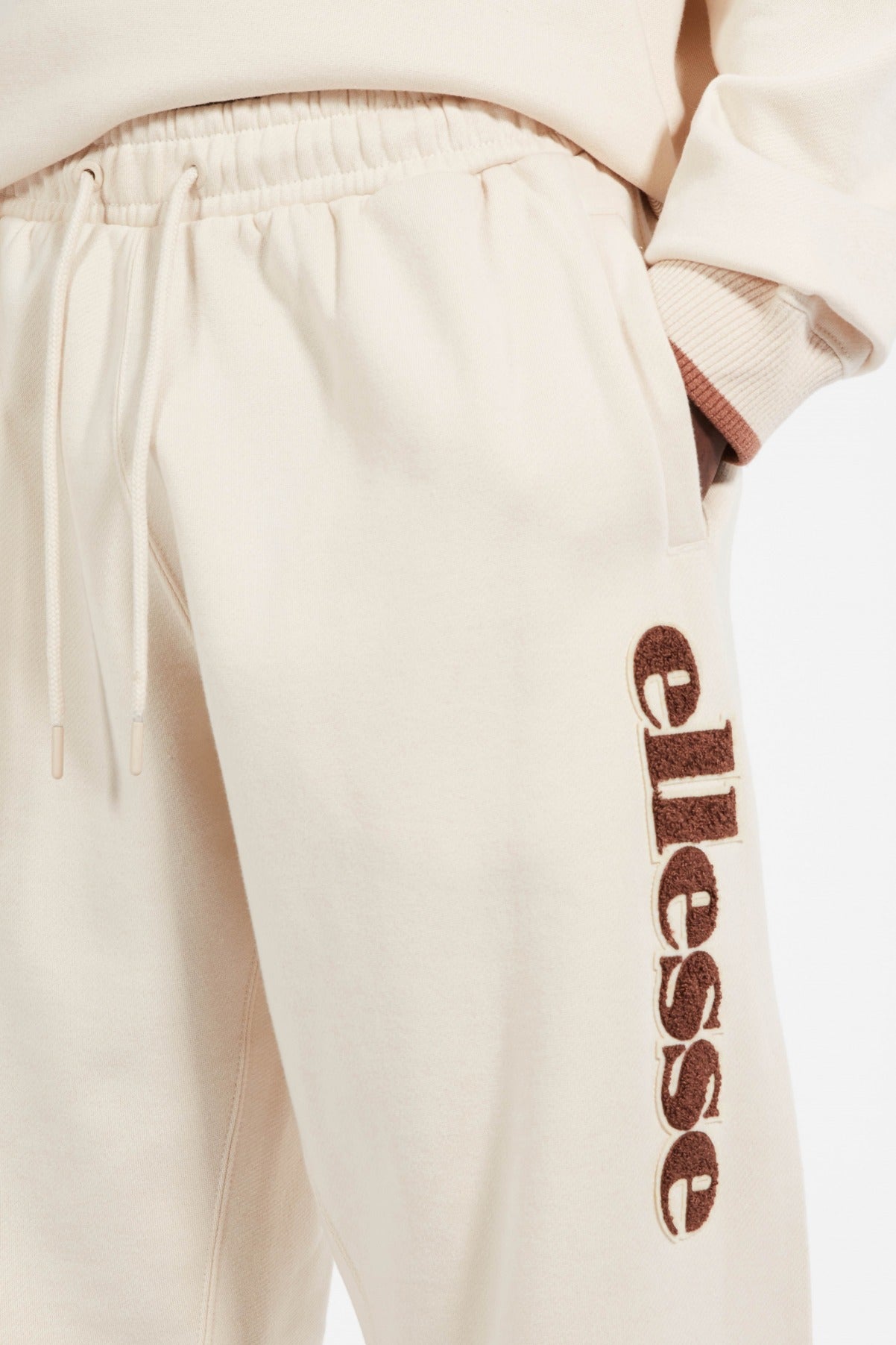 ELLESSE GARSI JOG PANT en color WHITE  (3)