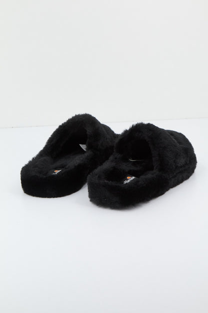 ELLESSE FILIPPO SLIPPER en color BLACK  (3)