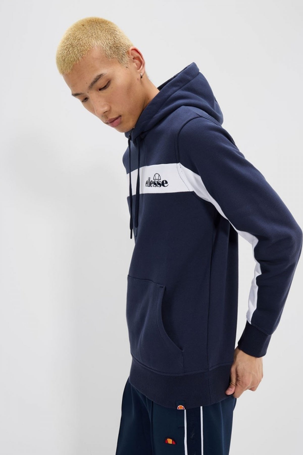 ELLESSE VIERIAN HOODY en color NAVY  (1)