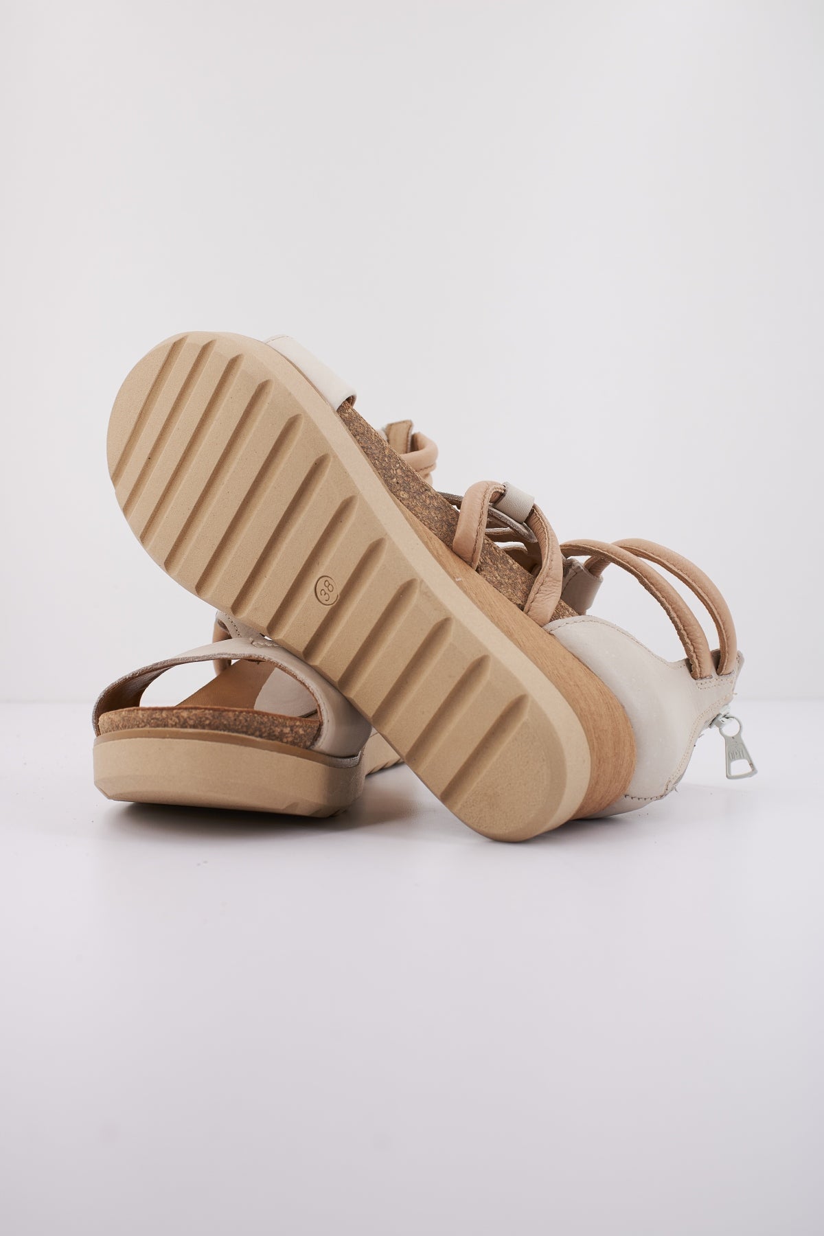 MJUS L en color LTTSND  (4)