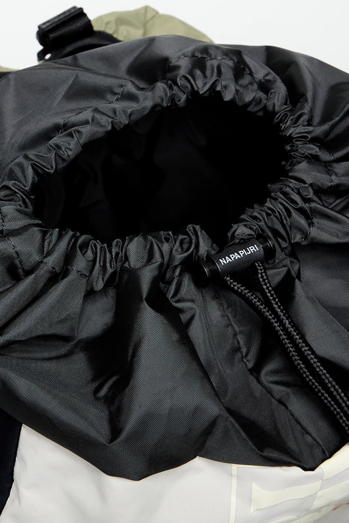 NAPAPIJRI  H-CURVER DP N BEI en color BEGSVR  (5)