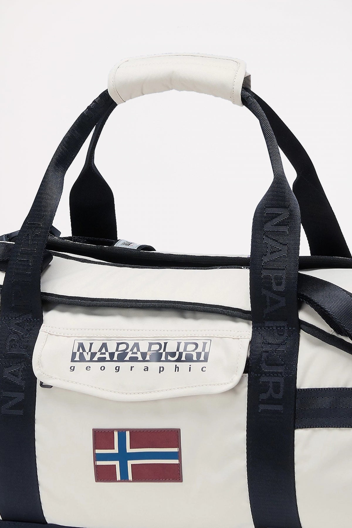 NAPAPIJRI BERING TRAVEL SMALL  en color BEGSVR  (3)