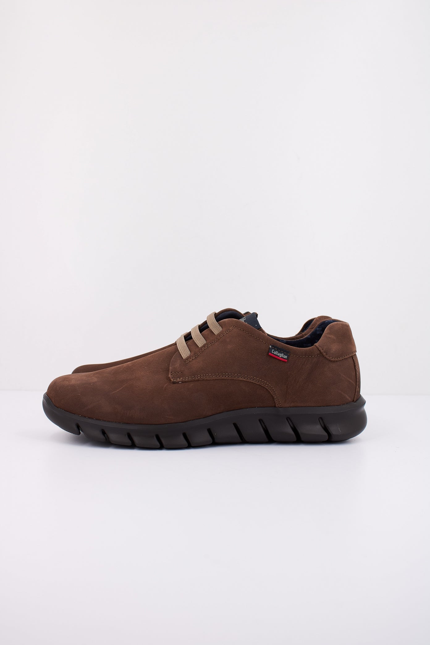 CALLAGHAN C en color TAUPE  (1)