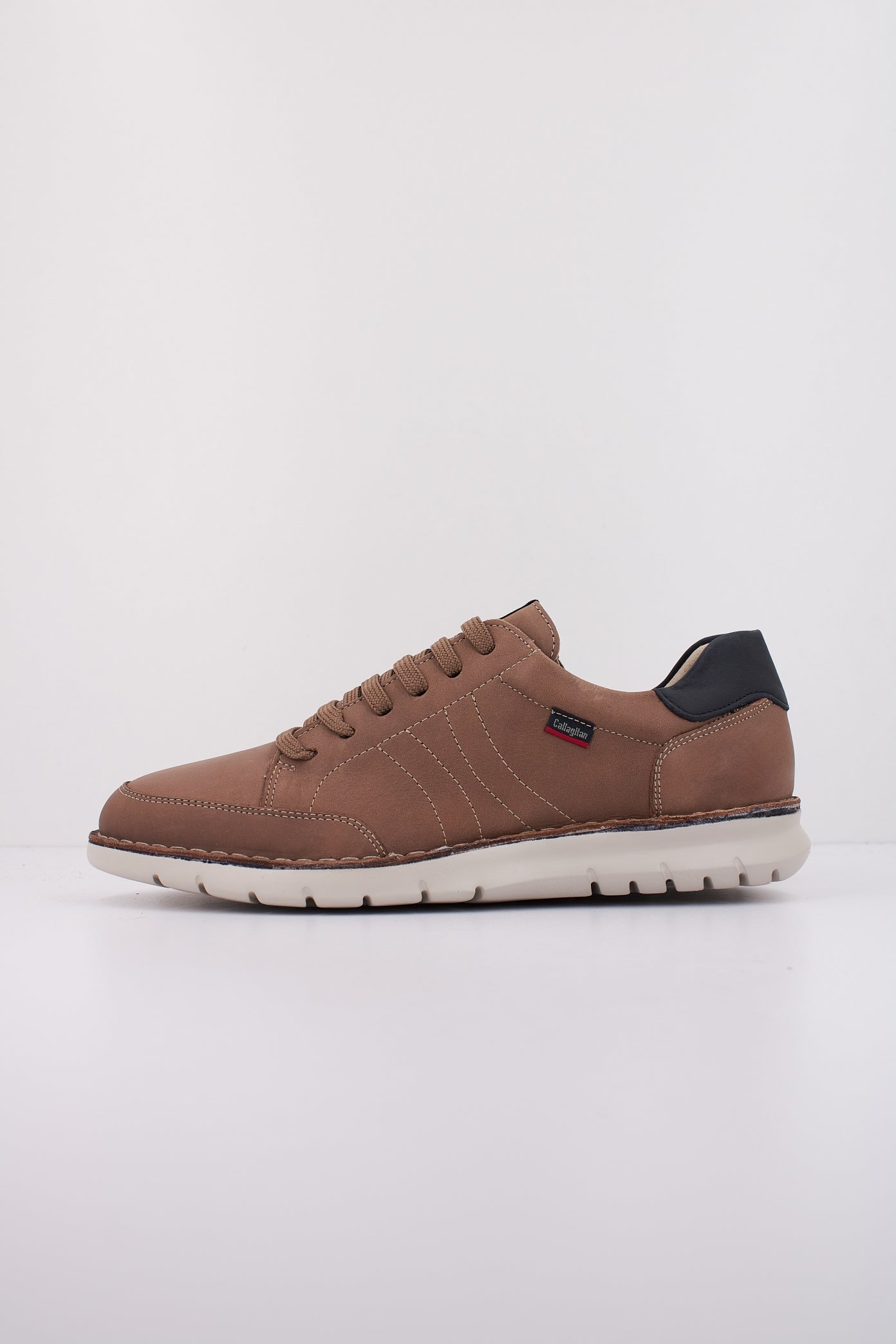 CALLAGHAN C en color TAUPE  (1)