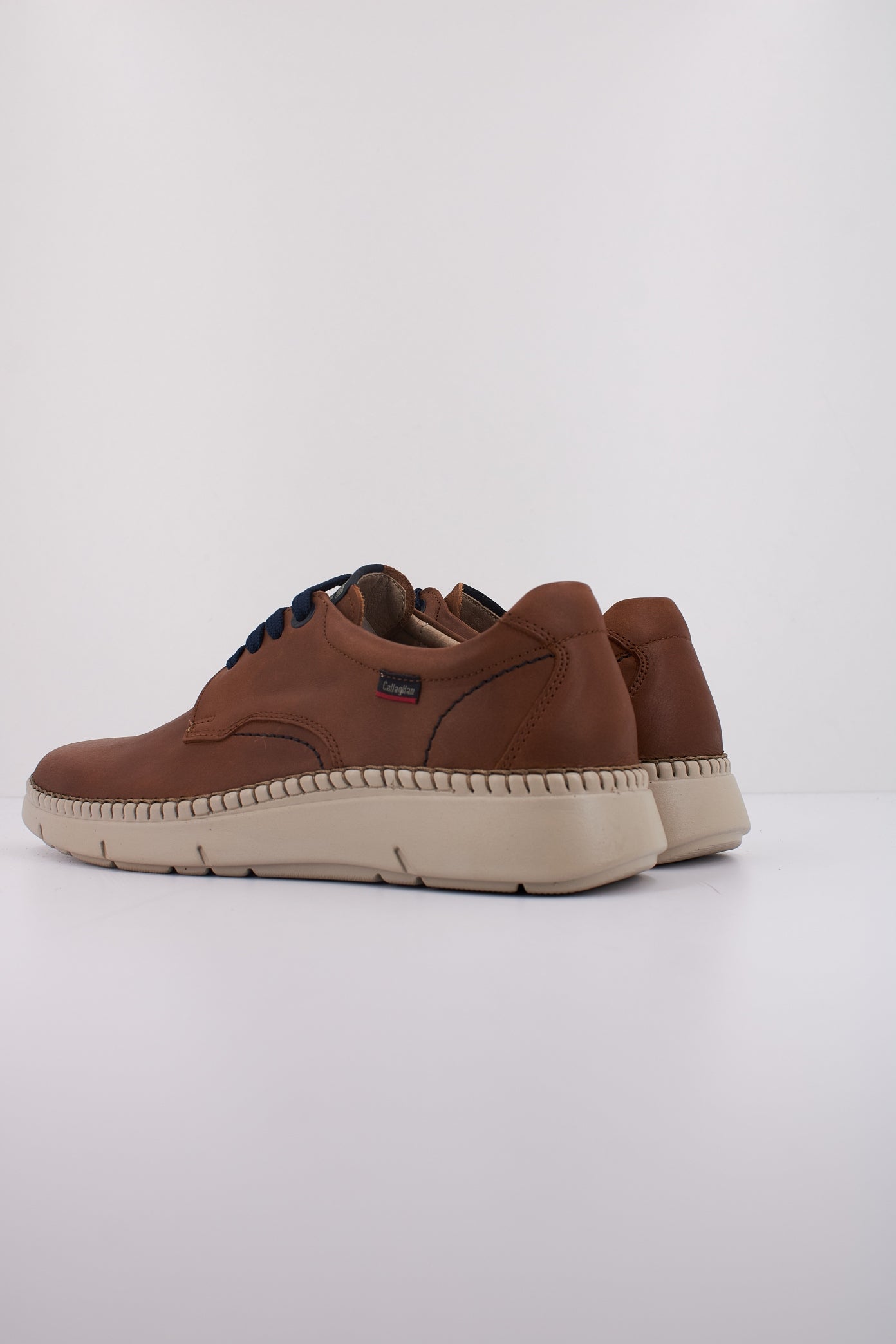 CALLAGHAN C en color CUERO  (4)