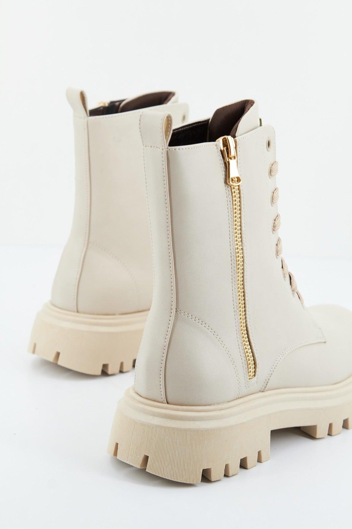 ASSO AG en color G  (3)