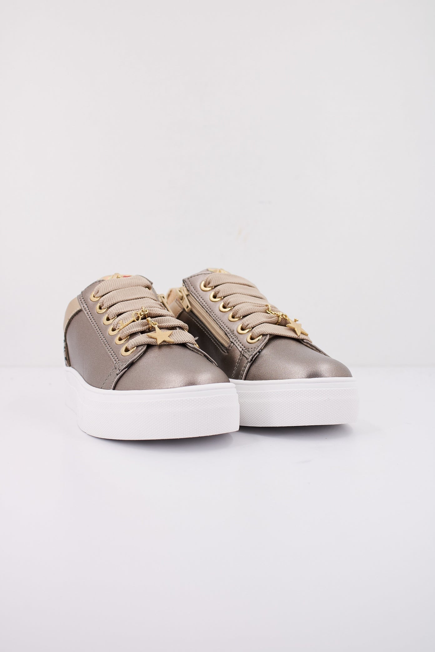 ASSO  SCARPA KRUG en color TORTORA  (2)