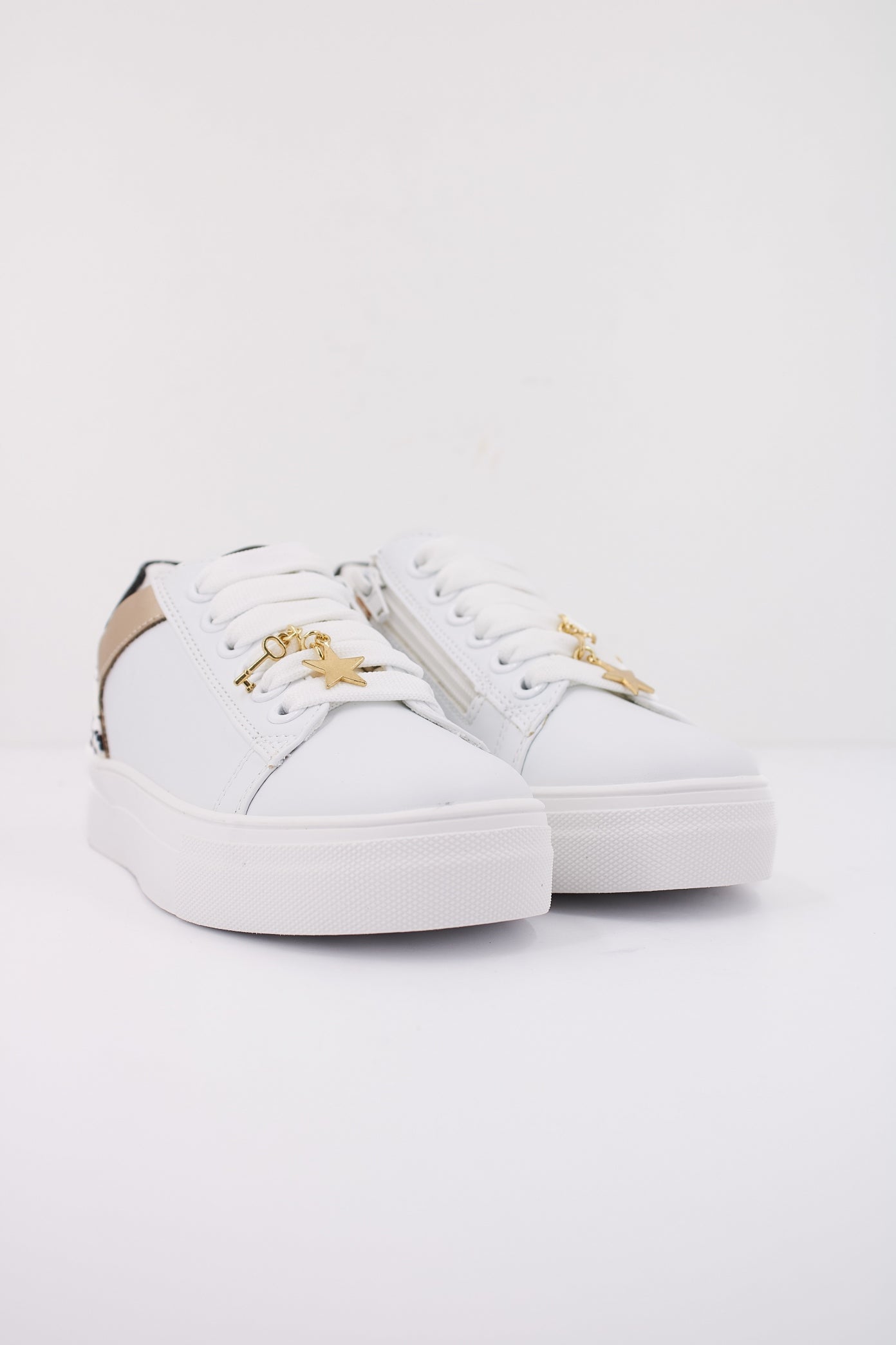 ASSO  SCARPA KRUG en color WHITE  (2)