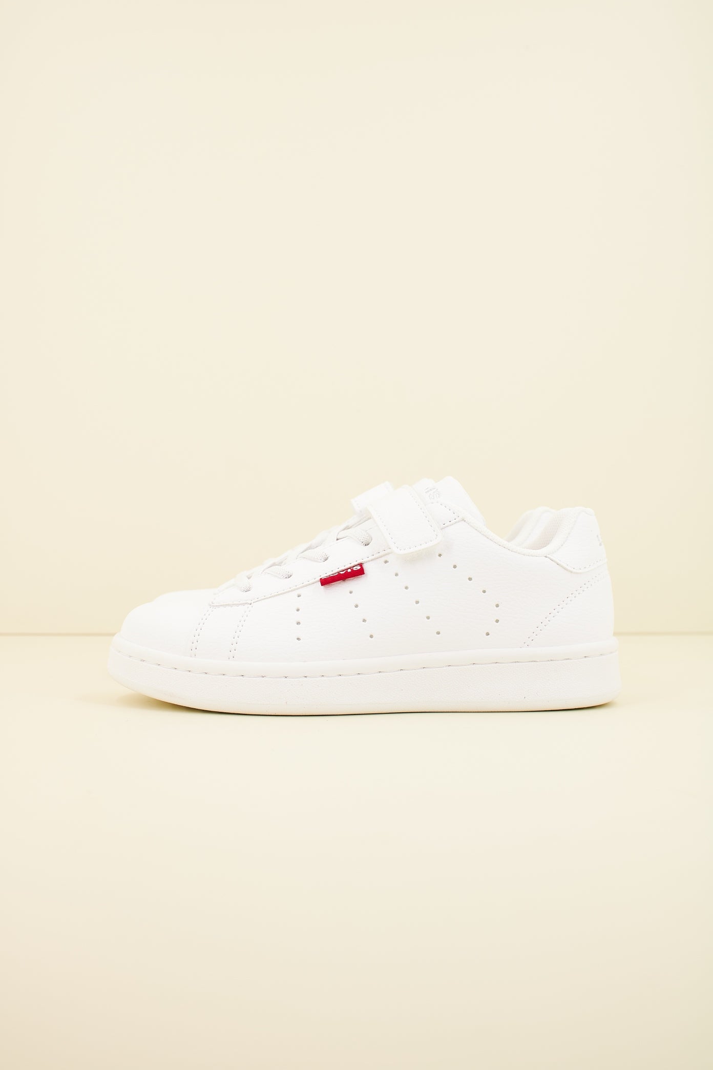 LEVI'S AVENUE en color WHITE  (1)