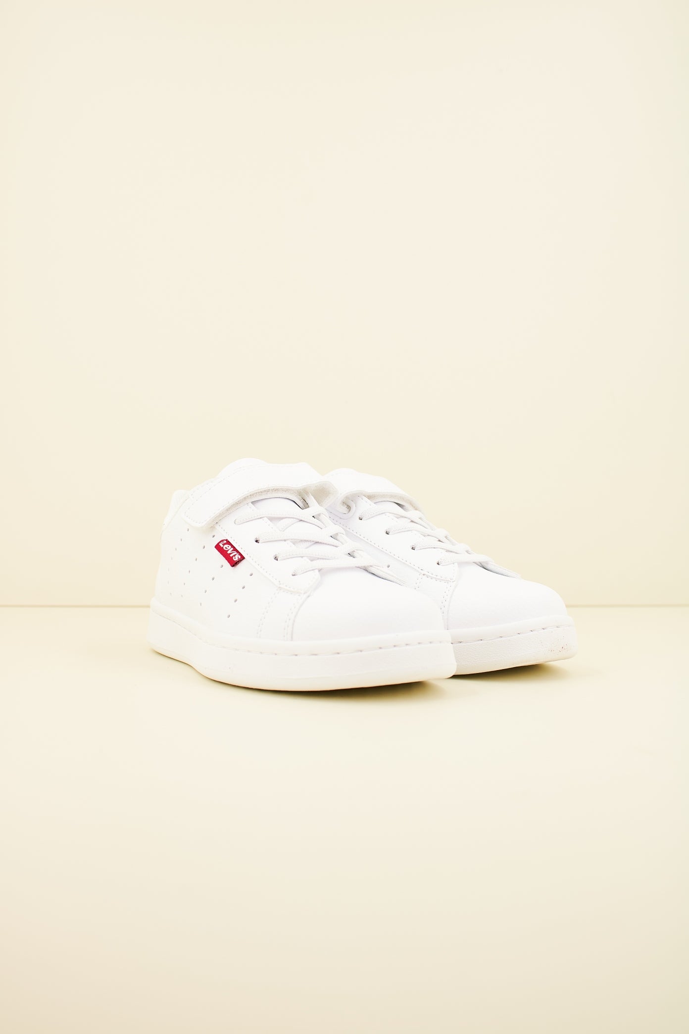 LEVI'S AVENUE en color WHITE  (2)