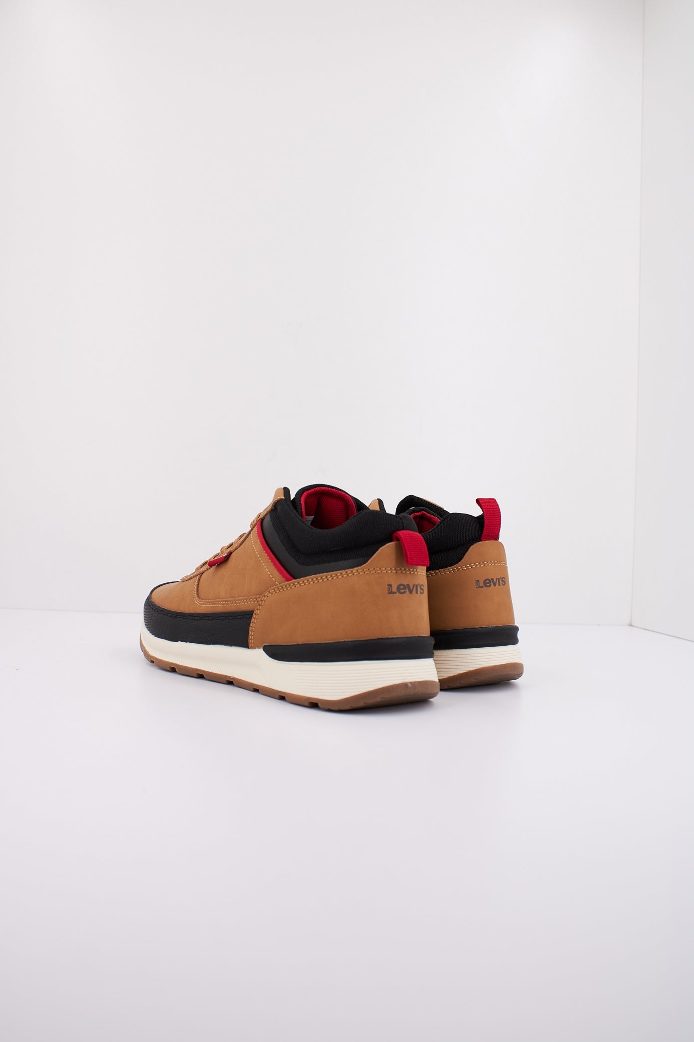 LEVI'S ASCOT REFRESH en color CMLBK  (4)