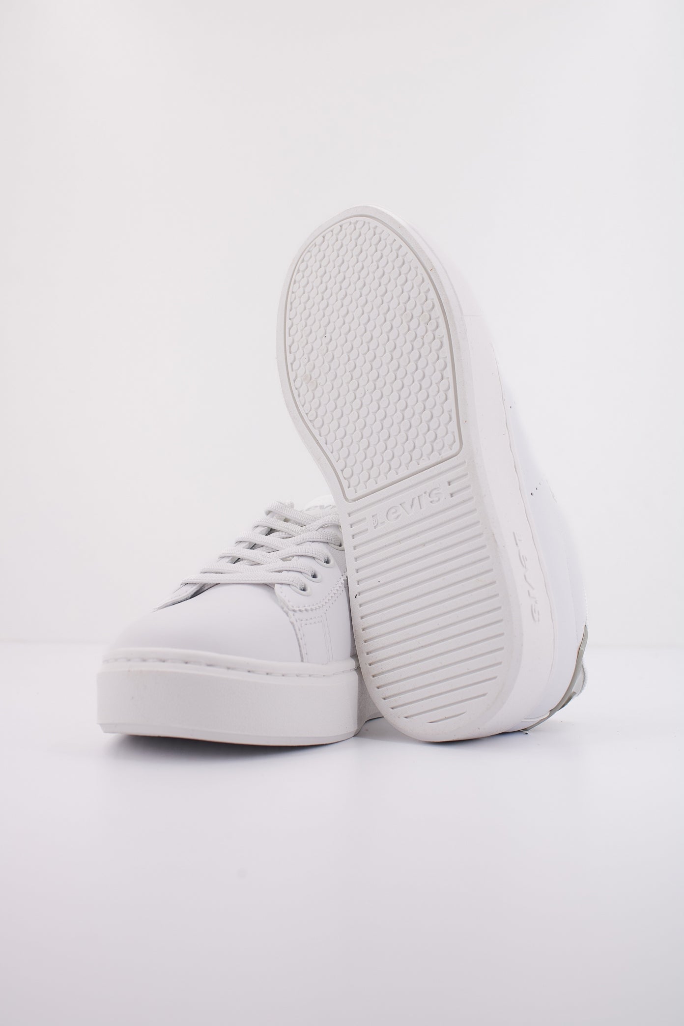LEVI'S EVELYN en color WHTSLV  (5)