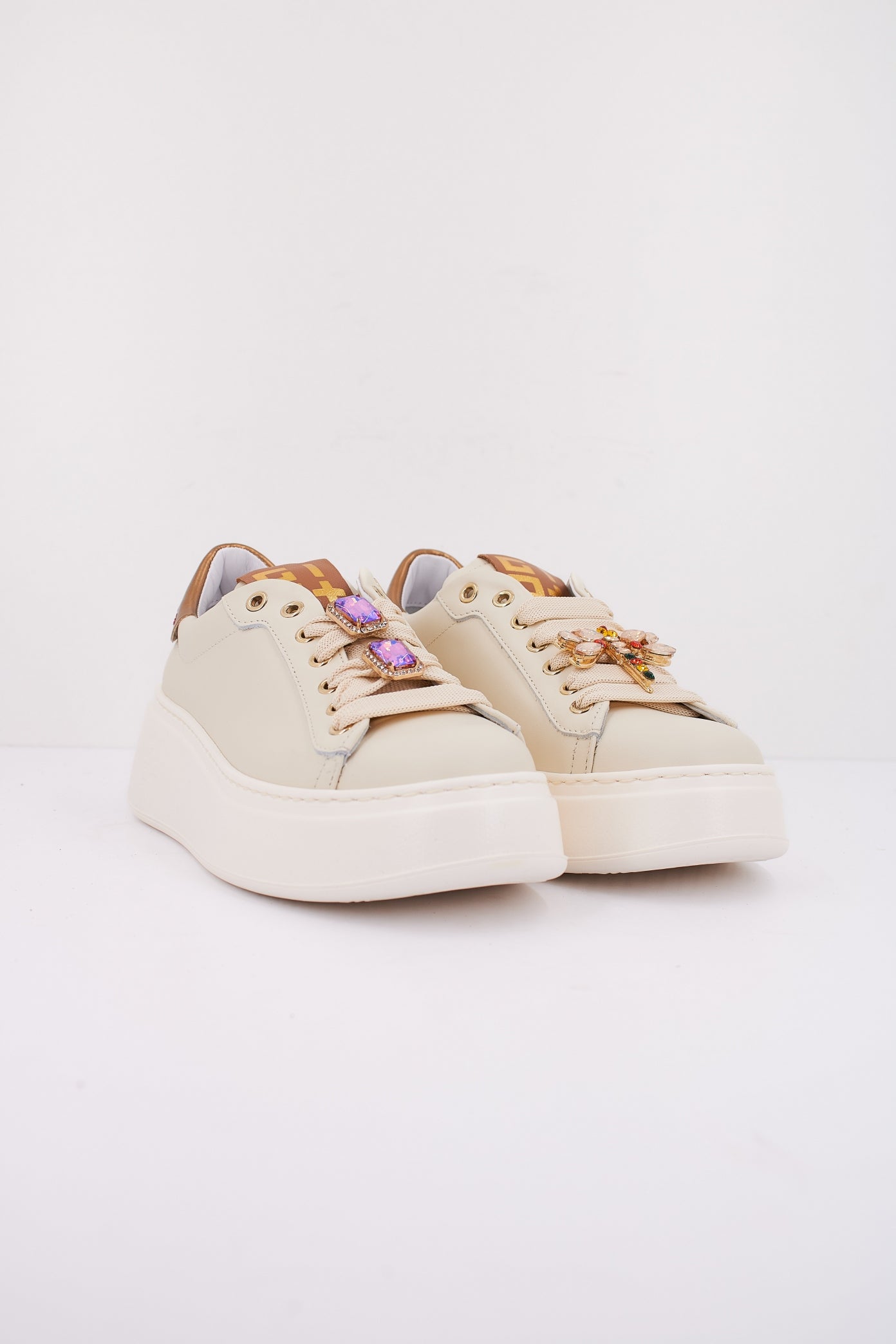 GIO PIAB en color WHITE  (2)