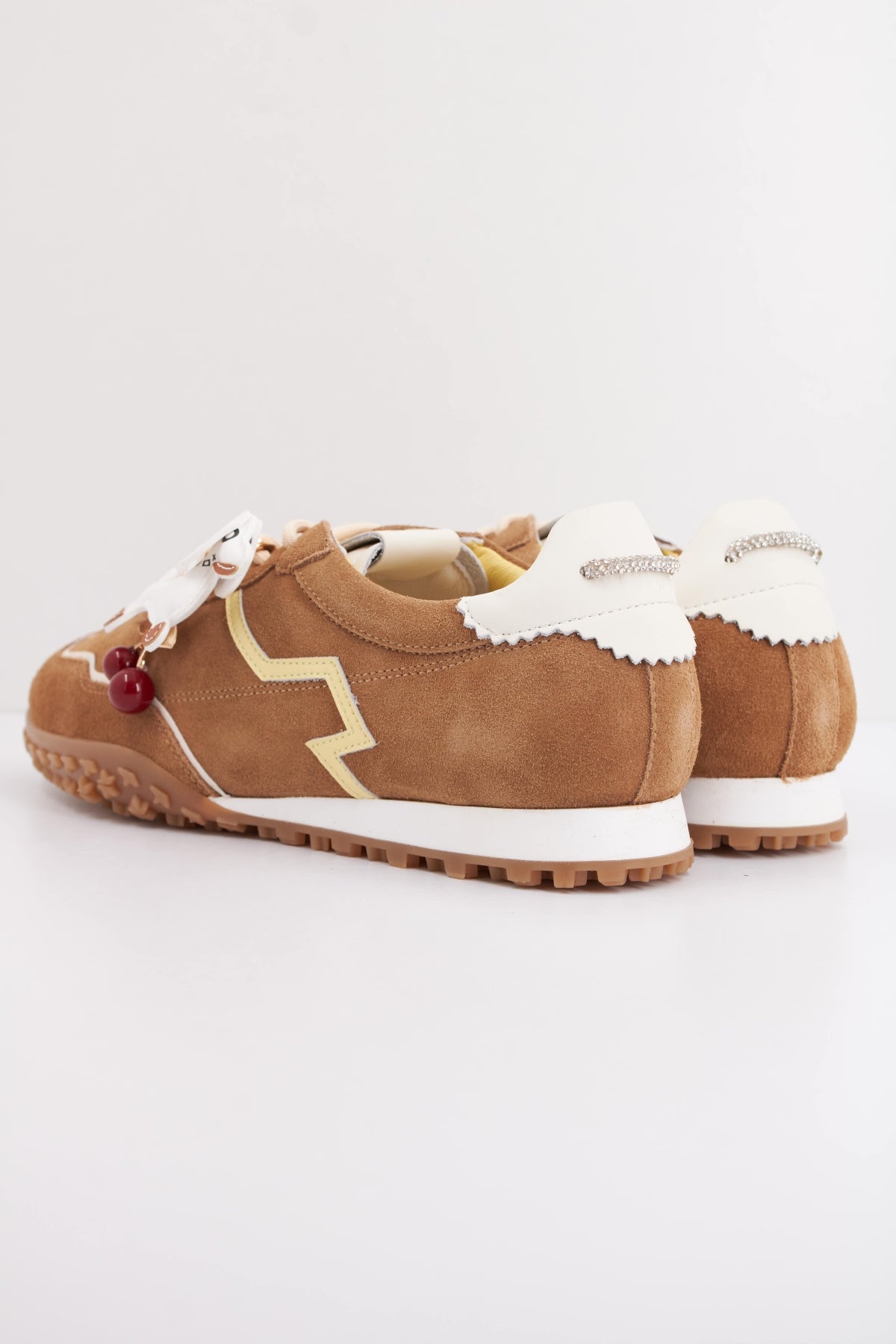 GIO CIELO en color BROWN  (4)