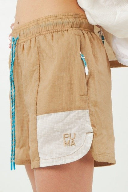 PUMA INFUSE WOVEN SHORT en color TIGEREYE  (2)