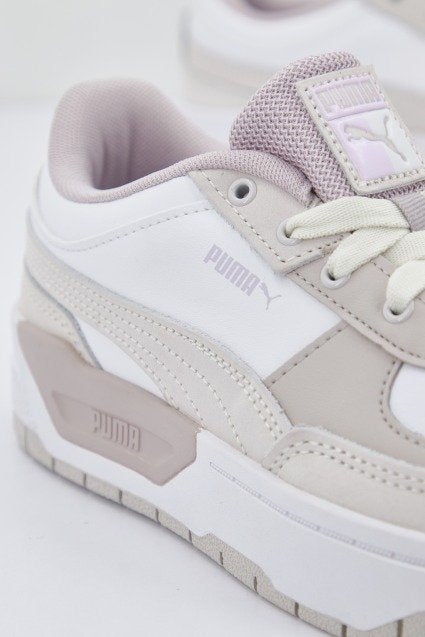 PUMA CALI DREAM PASTEL en color WHTGRAY  (3)