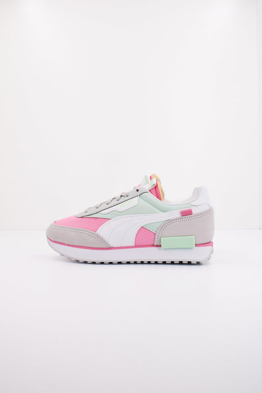 PUMA FUTURE RIDER PLAY ON en color PNKMNT  (1)