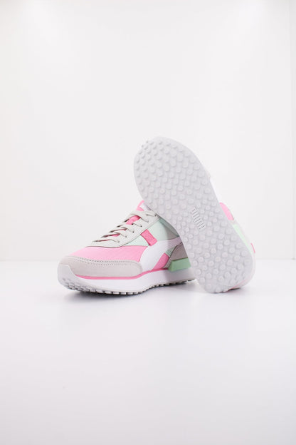 PUMA FUTURE RIDER PLAY ON en color PNKMNT  (4)