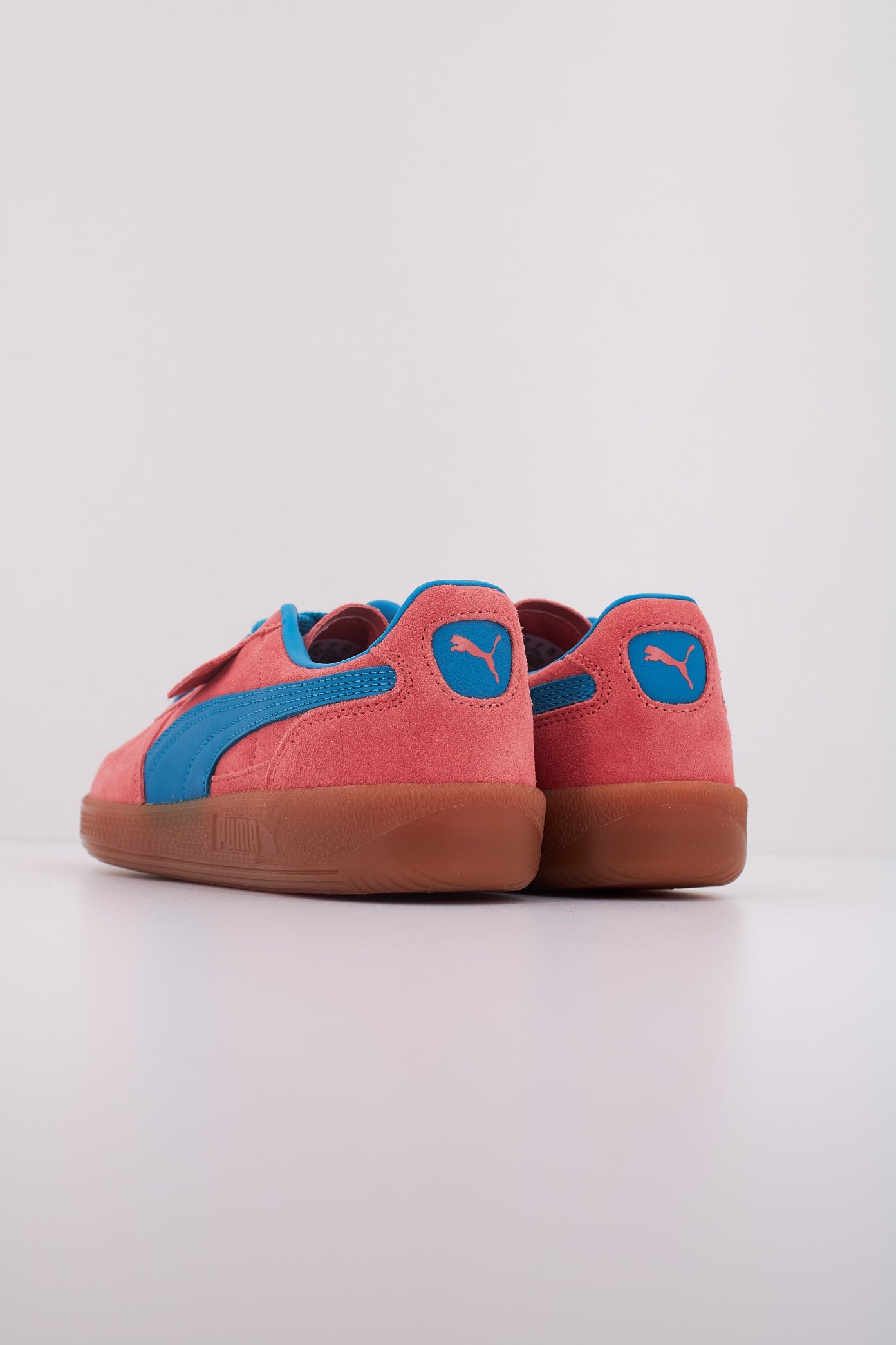 PUMA PALERMO en color RED  (4)