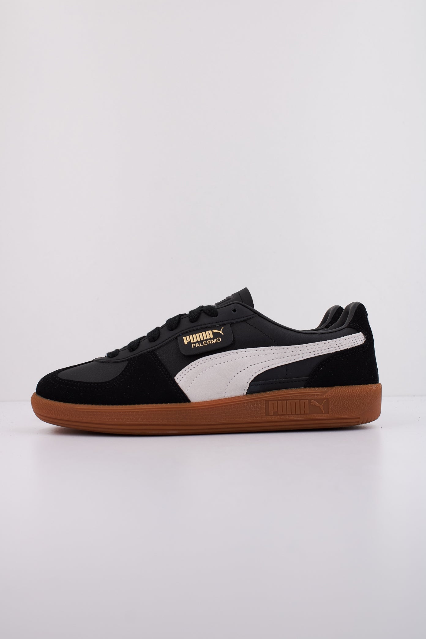 PUMA PALERMO LTH en color BLACK  (1)