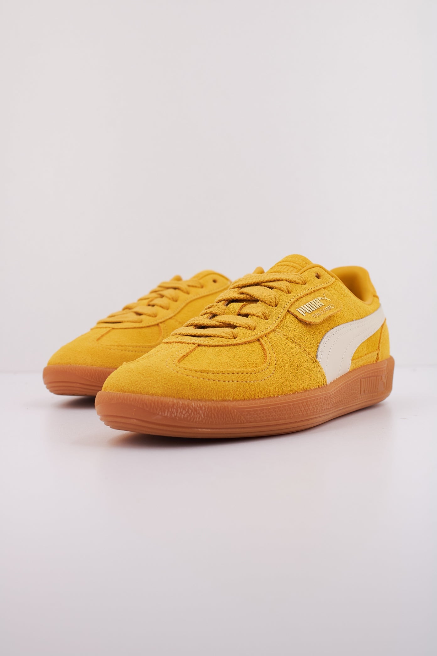 PUMA PALERMO en color YELLOW  (2)
