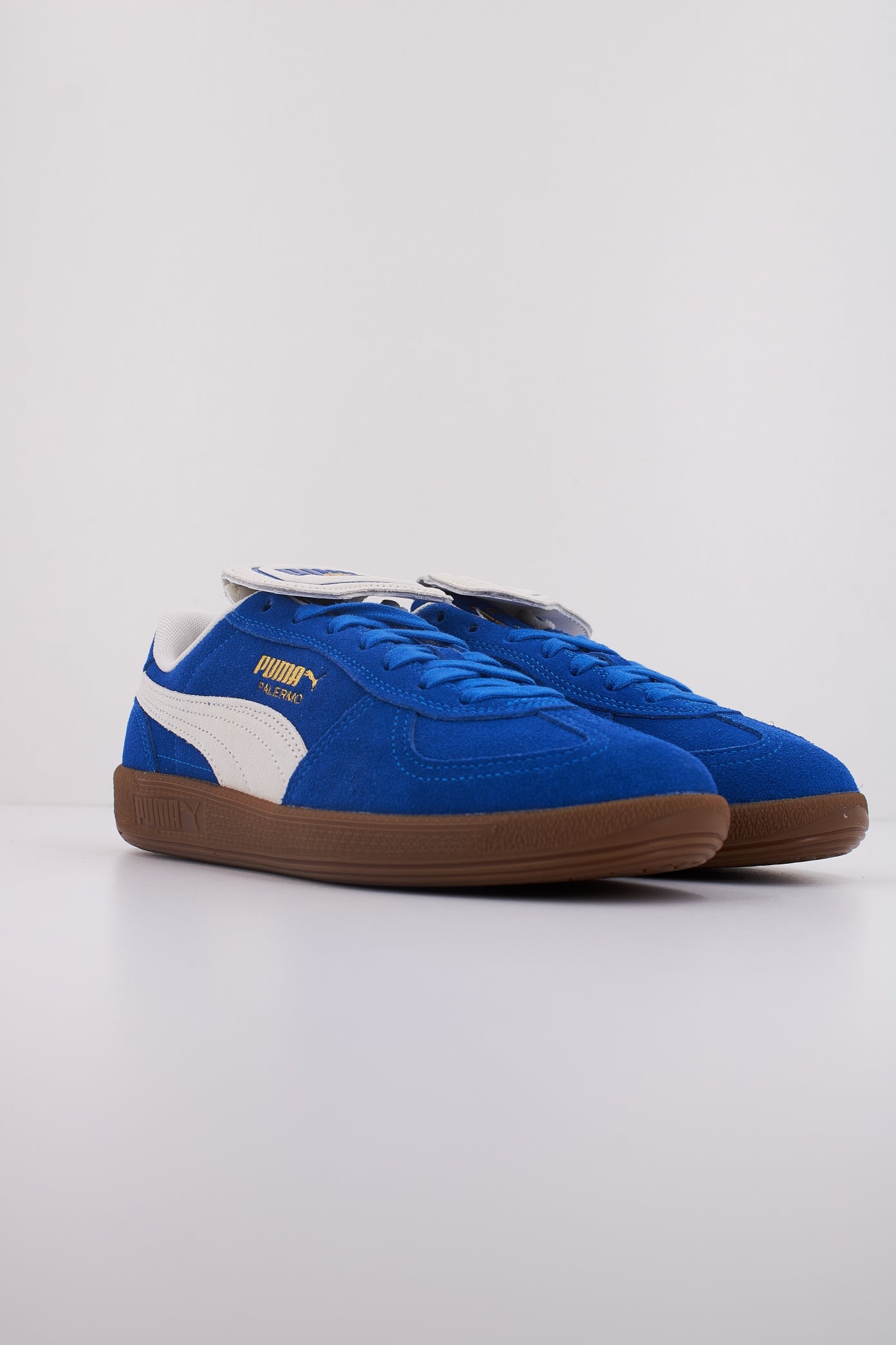 PUMA PREMIUM SUEDE en color BLUE  (2)