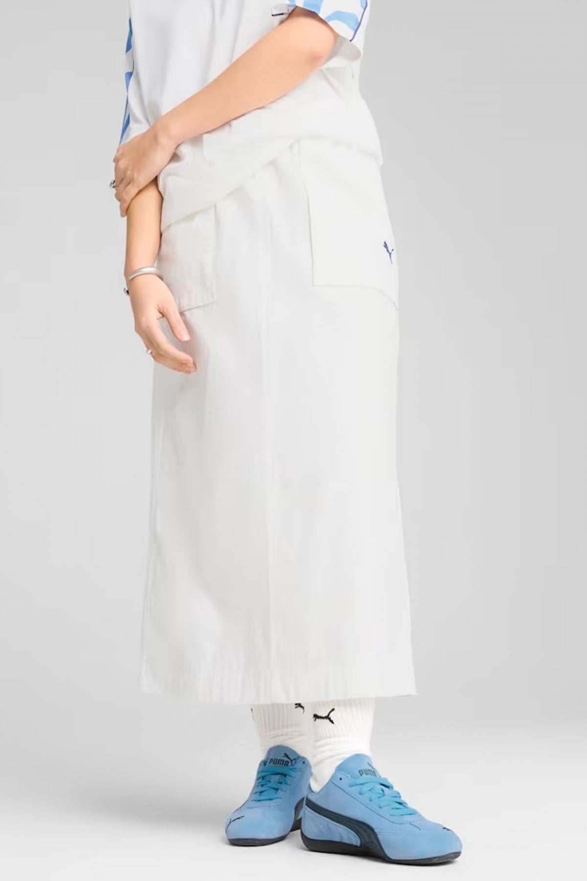 PUMA FUTURE ARCHIVE SKIRT en color WHITE  (1)