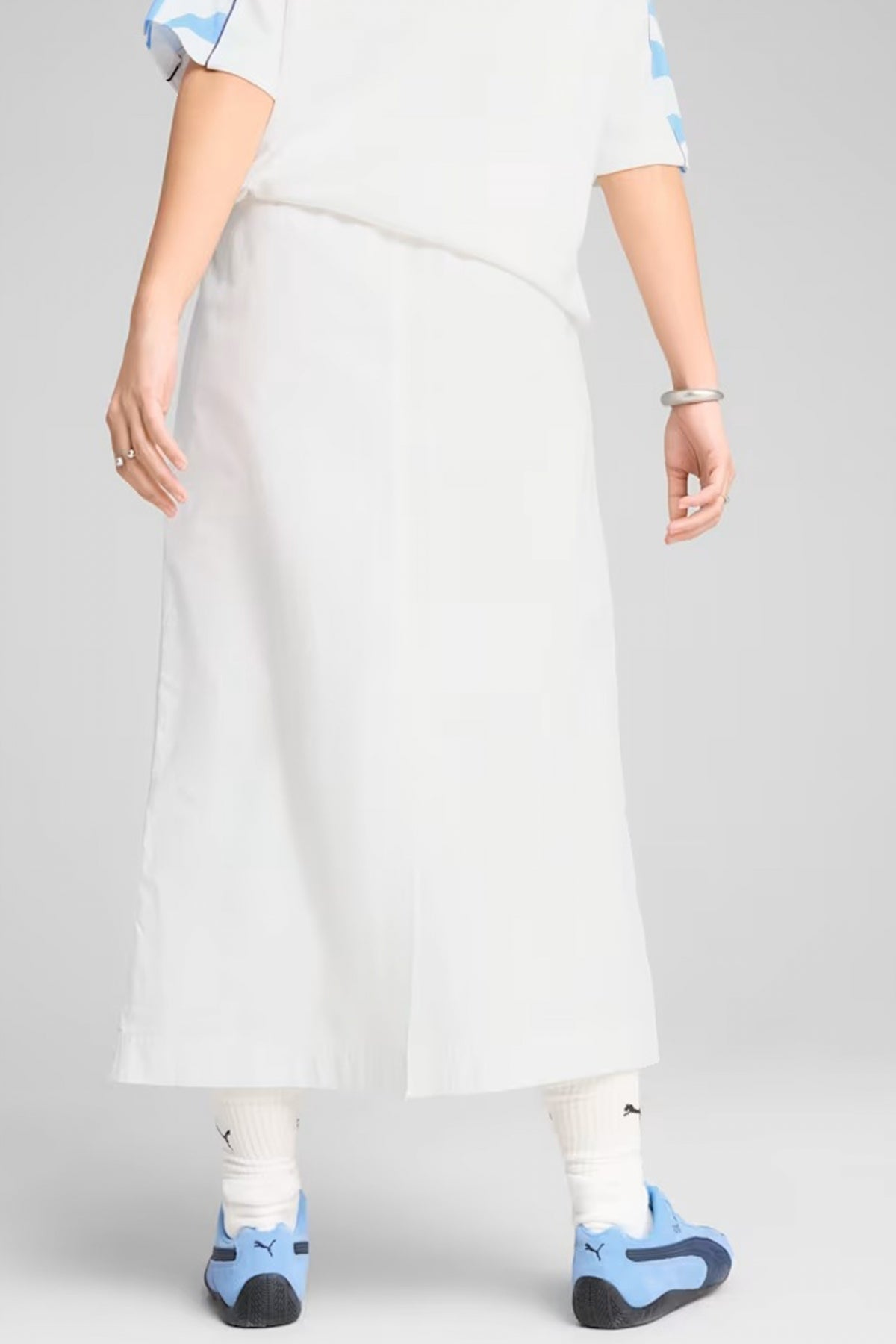 PUMA FUTURE ARCHIVE SKIRT en color WHITE  (3)