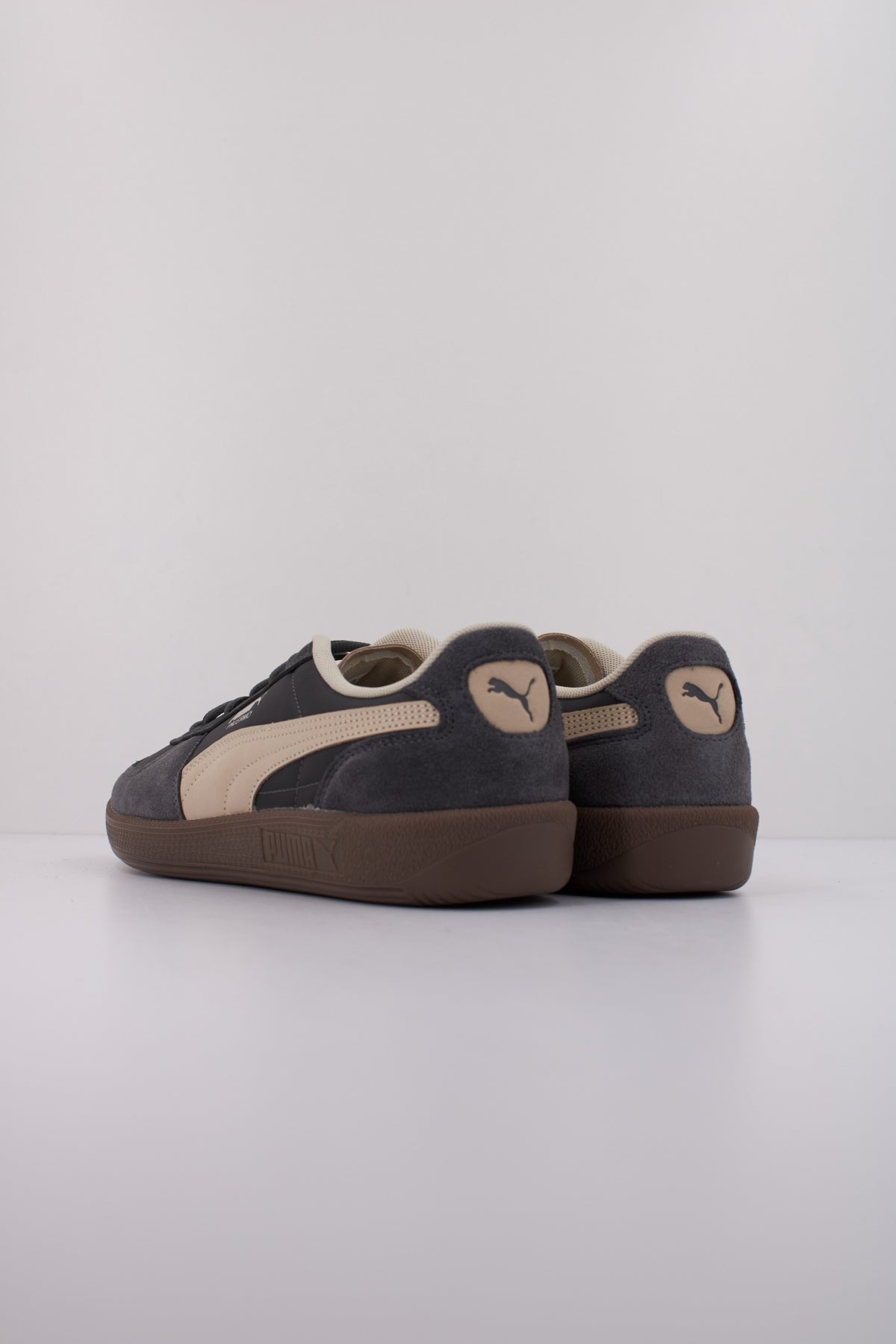 PUMA PALERMO POP en color GRAY  (4)