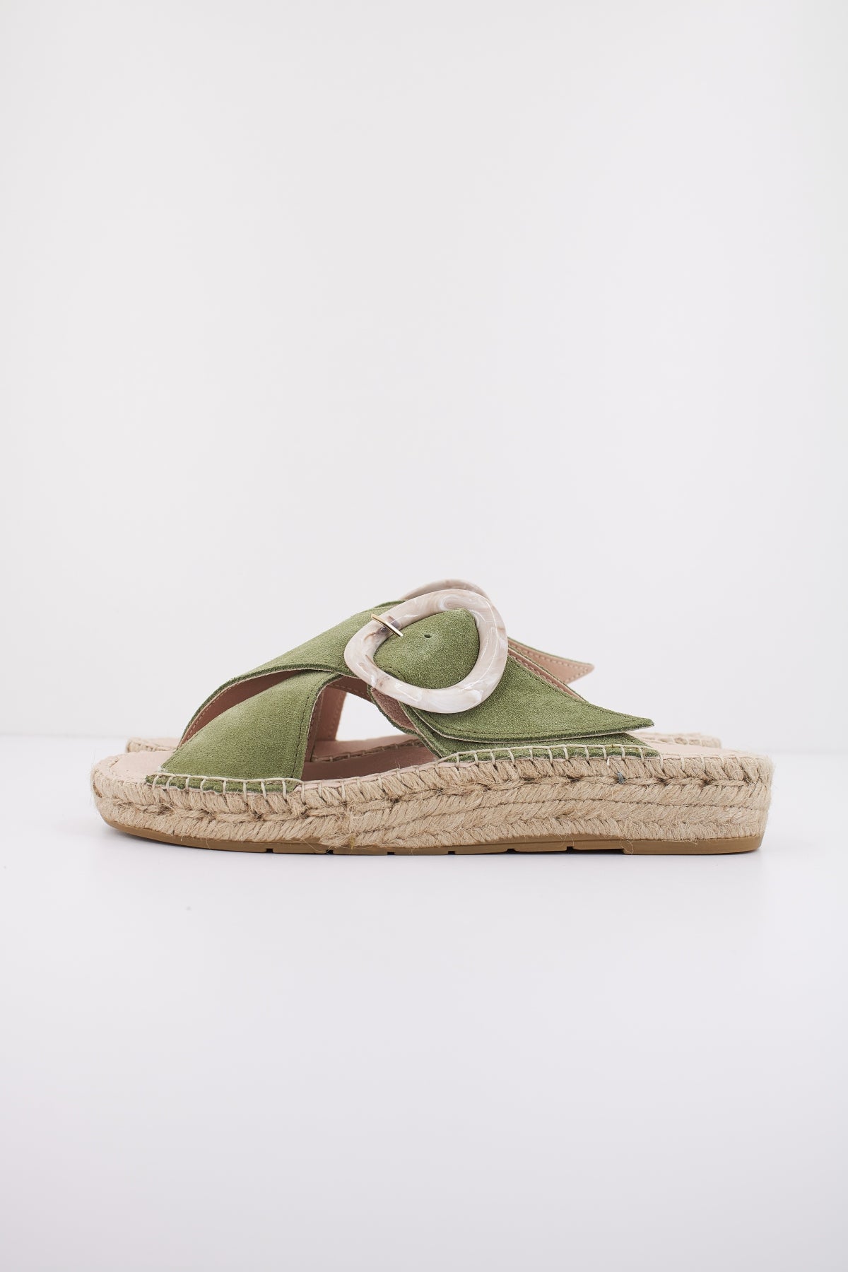 MACARENA BETY en color MUSGO  (1)