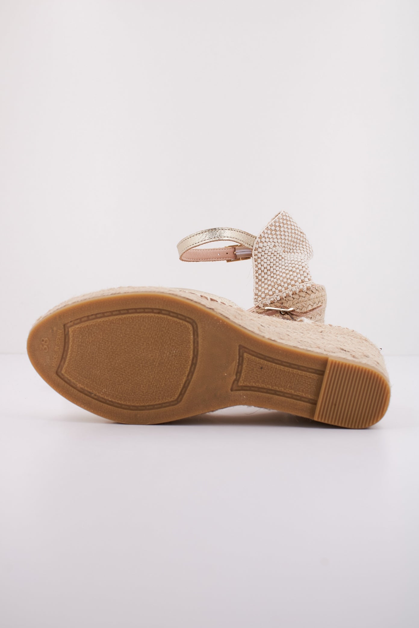 MACARENA CARLA en color PLATINO  (4)