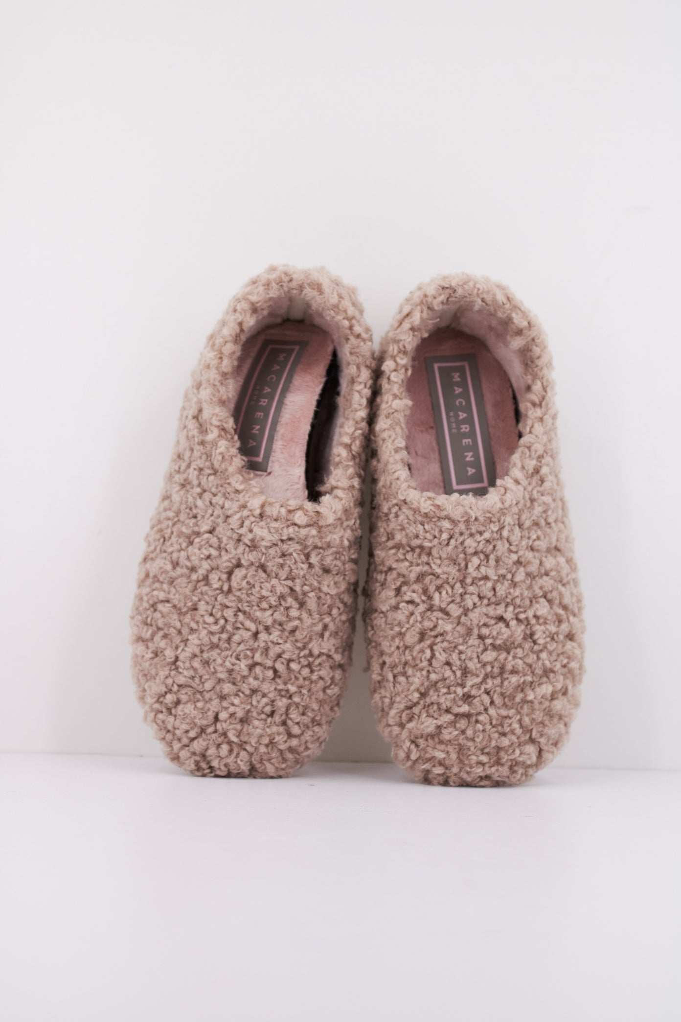 MACARENA CIDACOS en color TAUPE  (3)