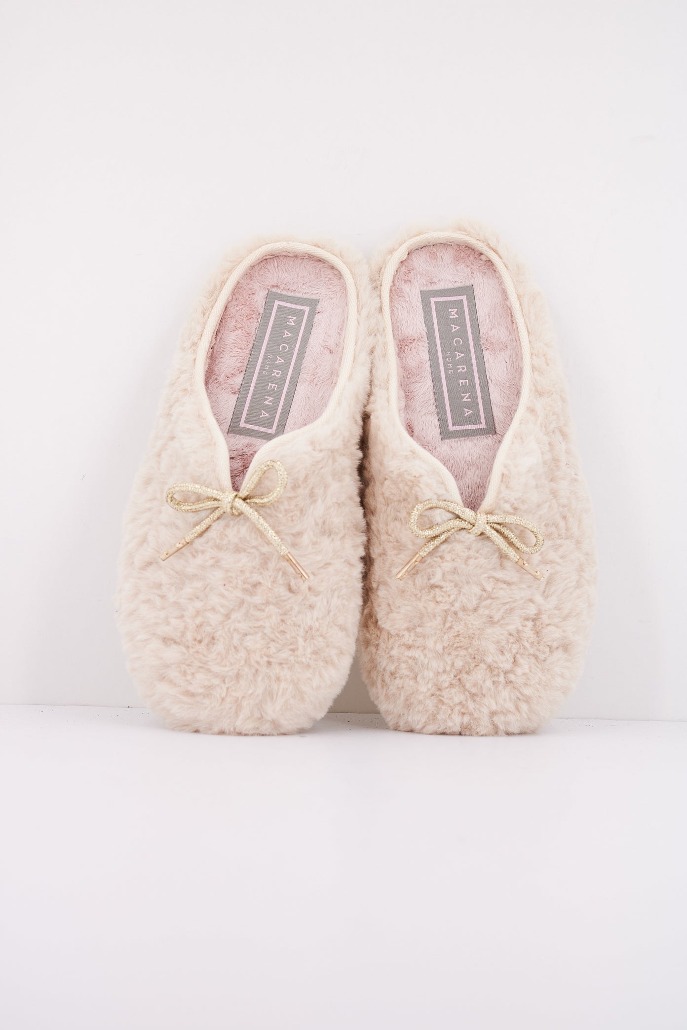 MACARENA DUKADO en color BEIGE  (3)